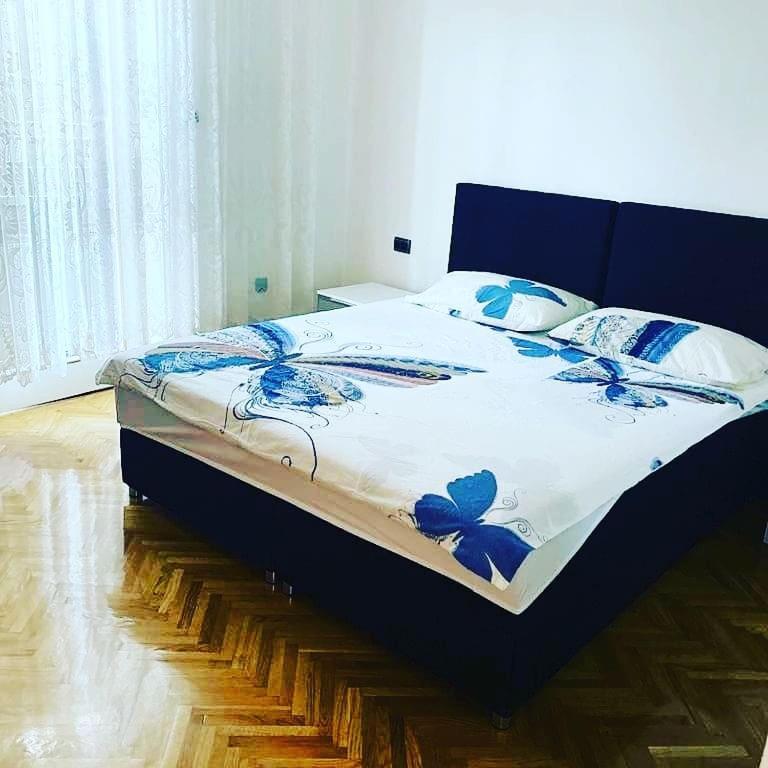 Apartment 51 Gornji Karin Bilik gambar