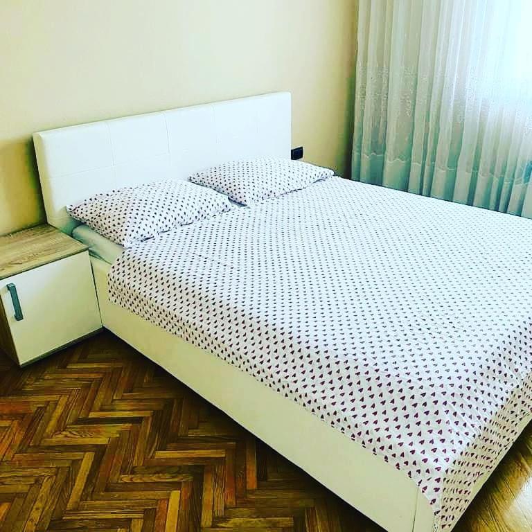 Apartment 51 Gornji Karin Bilik gambar