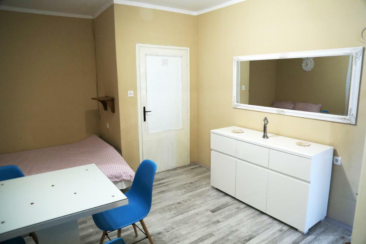 Apartment 51 Gornji Karin Luaran gambar
